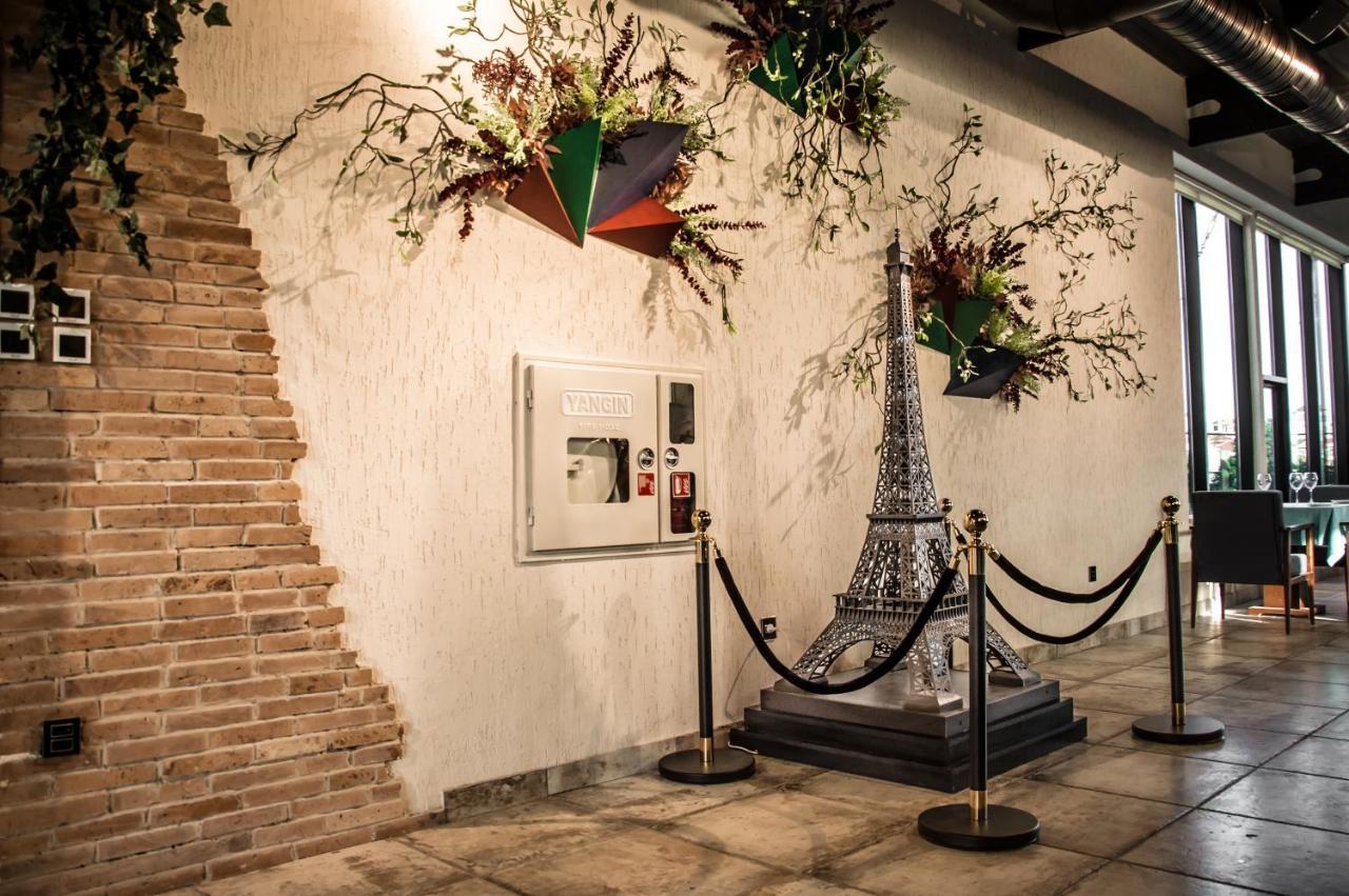 Hillmond'S Boutique Hotel Bakoe Buitenkant foto